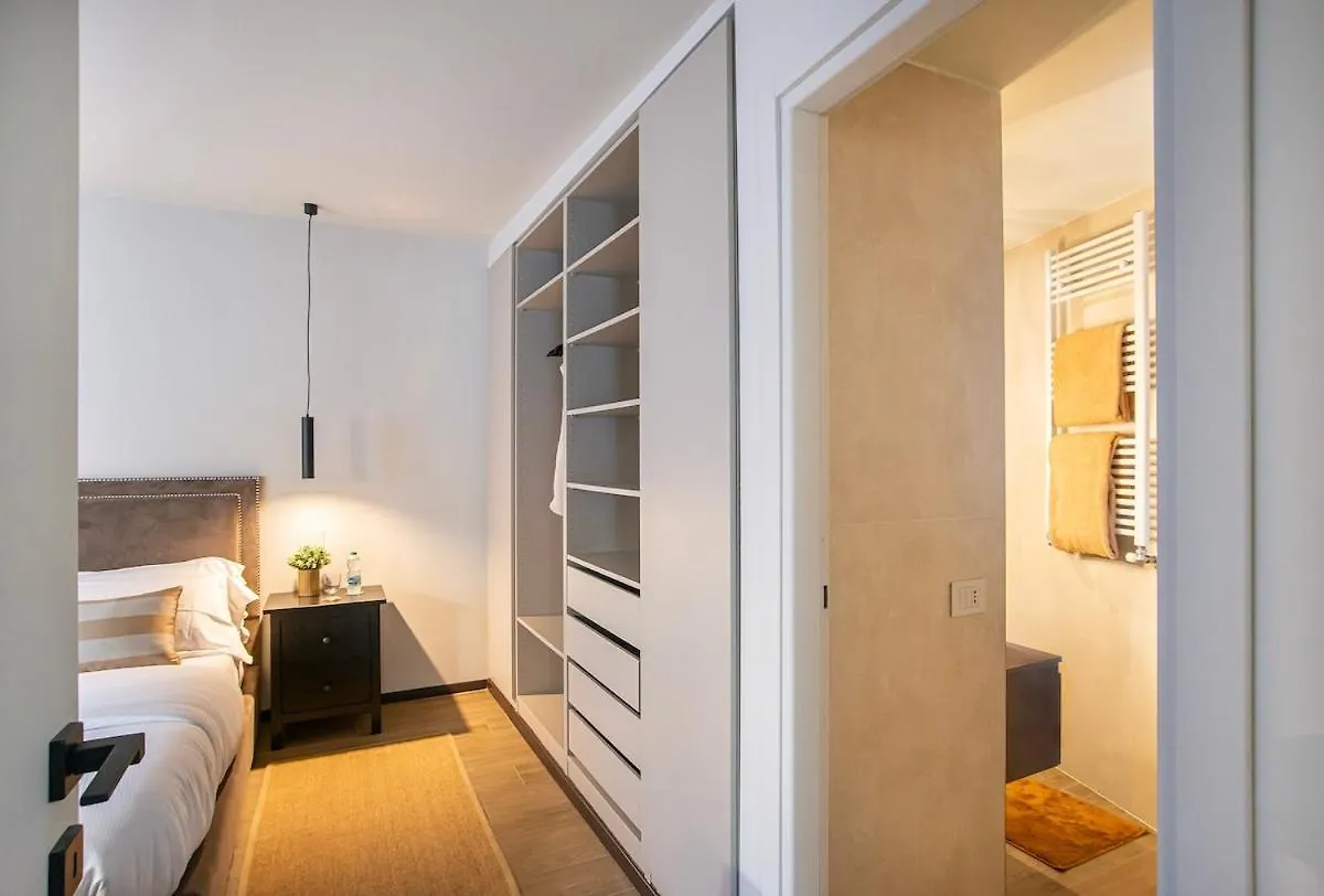 Pied-A-Terre Ponte Milvio Apartment Rome